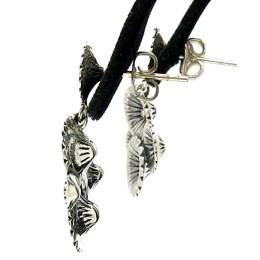 Hõbekõrvarõngad - oksüdeeritud lillekobar