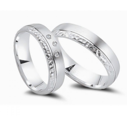 Abielusõrmuste komplekt hõbedast - 3 tsirkooni, sepistatud