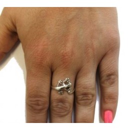 Hõbesõrmus - sisalik