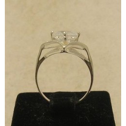 Kihlasõrmus - ekstravagantne