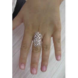 Hõbesõrmus - pikk lilleline