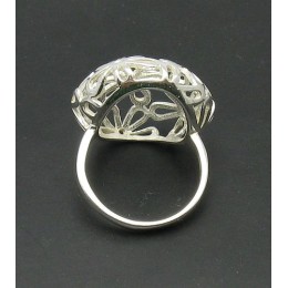 Hõbesõrmus - lillekobar