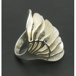 Hõbesõrmus - korall