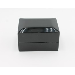 Kinkekarp - eksklusiivne musta puiduga