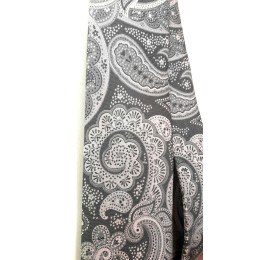 Lips - tumehall mustriga