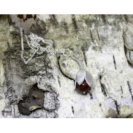 Hõberipats -lill poolvääriskiviga Hõberipats -lill poolvääriskiviga