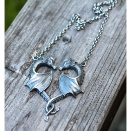 Kaelakett - lohe süda hõbedast Kaelakett - lohe süda hõbedast