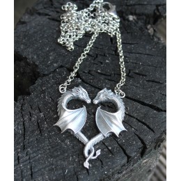 Kaelakett - lohe süda hõbedast Kaelakett - lohe süda hõbedast