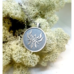 Kaelakett - Hõbedane sümbol