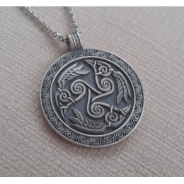 Kaelakett - keldi jumalanna Morrighani ripats